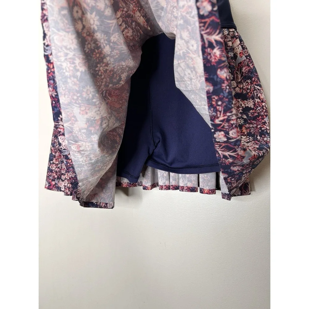 OFFLINE By Aerie Blue Pink Floral Pleated Tennis Skirt Skort Size Large